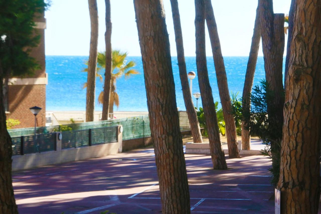 Pins I Mar - Only Families Lägenhet Cambrils Exteriör bild